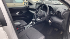 Toyota Yaris 1.5 Hybrid Icon 5dr CVT Hybrid Hatchback